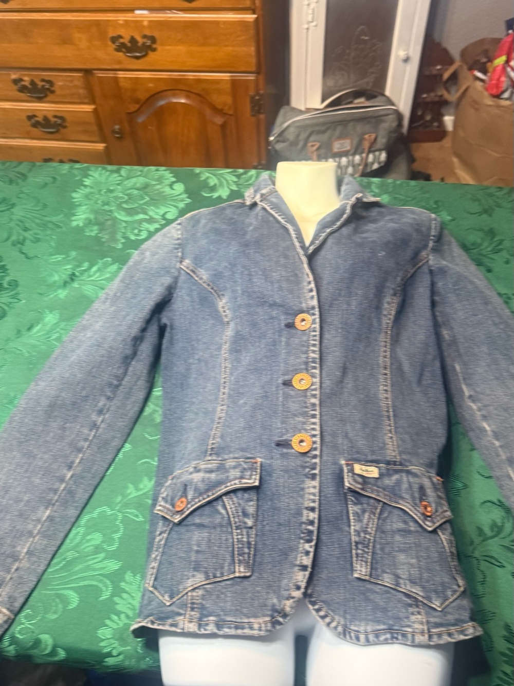 Denim Button-Front Women’s Jacket in Blue Levi Straus - Picture 2 of 9